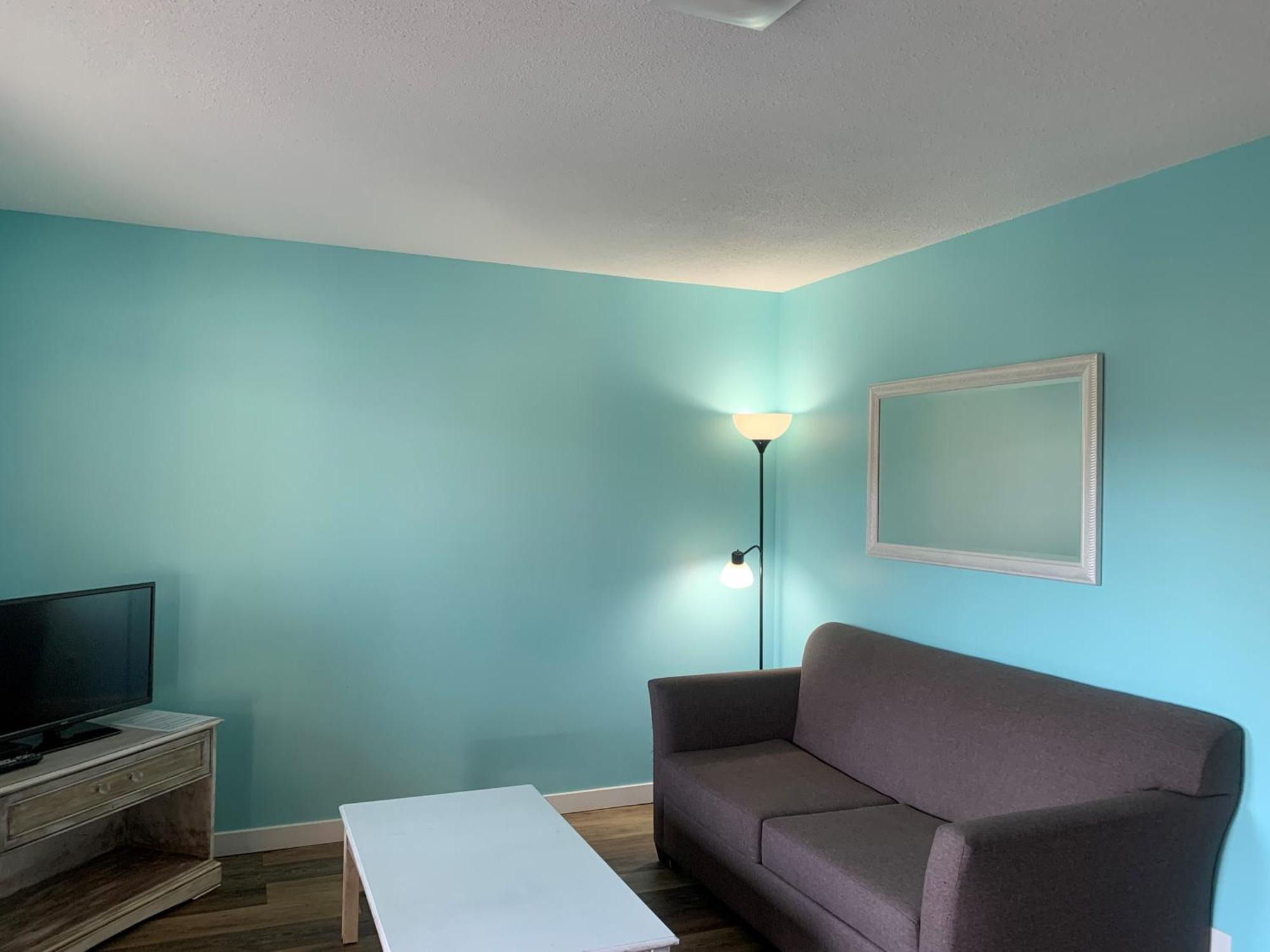 Okanagan Lakefront Resort ペンティクトン エクステリア 写真