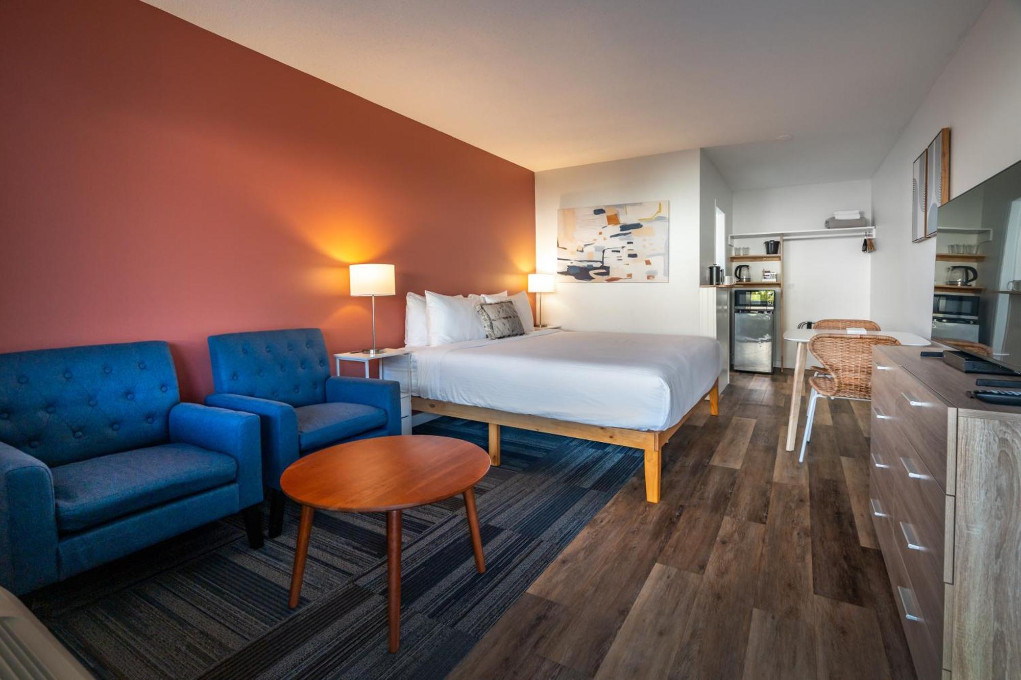 Okanagan Lakefront Resort ペンティクトン エクステリア 写真